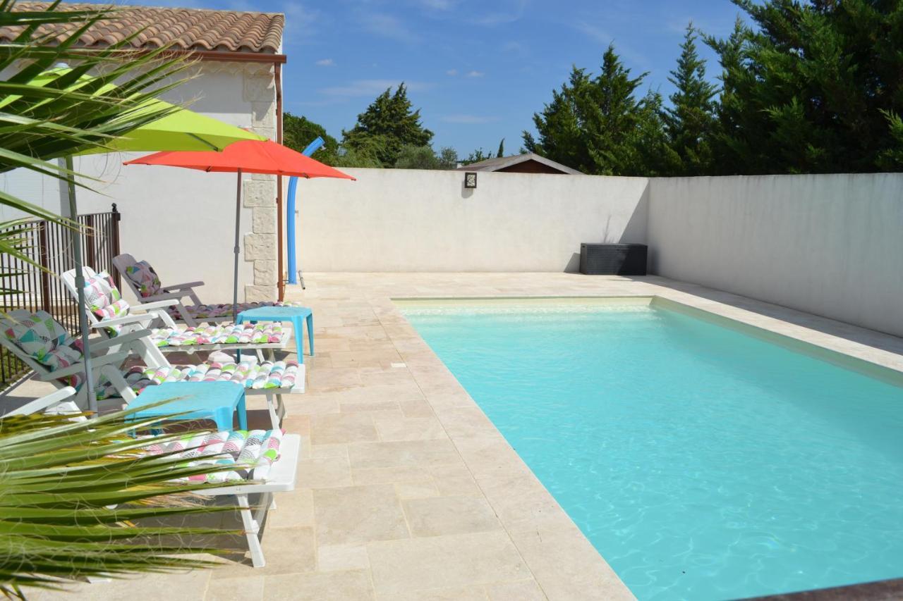 Joli Appartement Au Calme Entre Nimes Et Avignon Meynes ภายนอก รูปภาพ